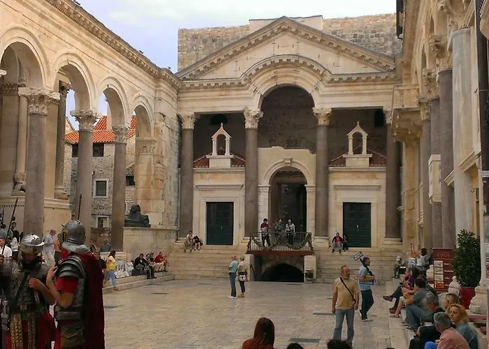 Chic In Center Apartman Split