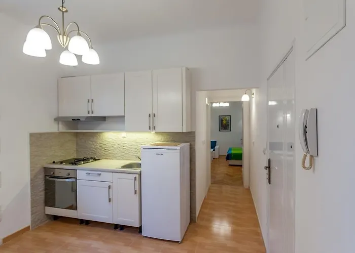 Apartman Chic In Center